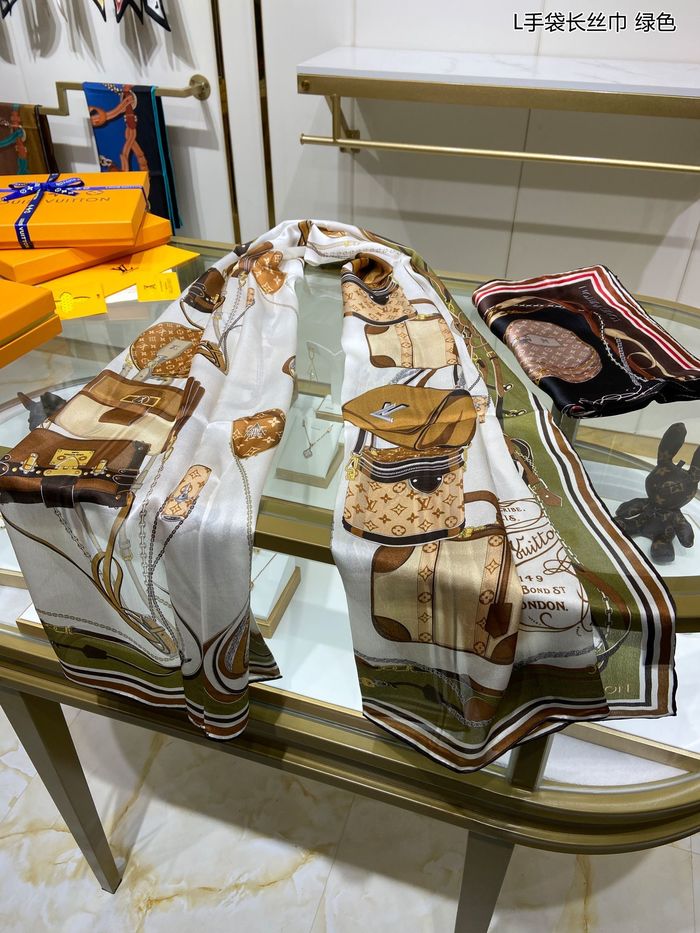 Louis Vuitton Scarf LVS00032